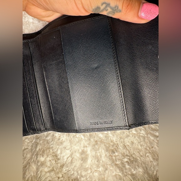 PRADA Logo Plate Tri-Fold Wallet Saffiano Leather Black Used Authentic - Picture 9 of 14